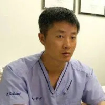 栃谷英樹院長